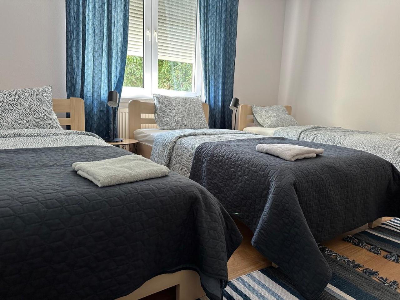 Mirabella House Apartment Rzeszow Bagian luar foto